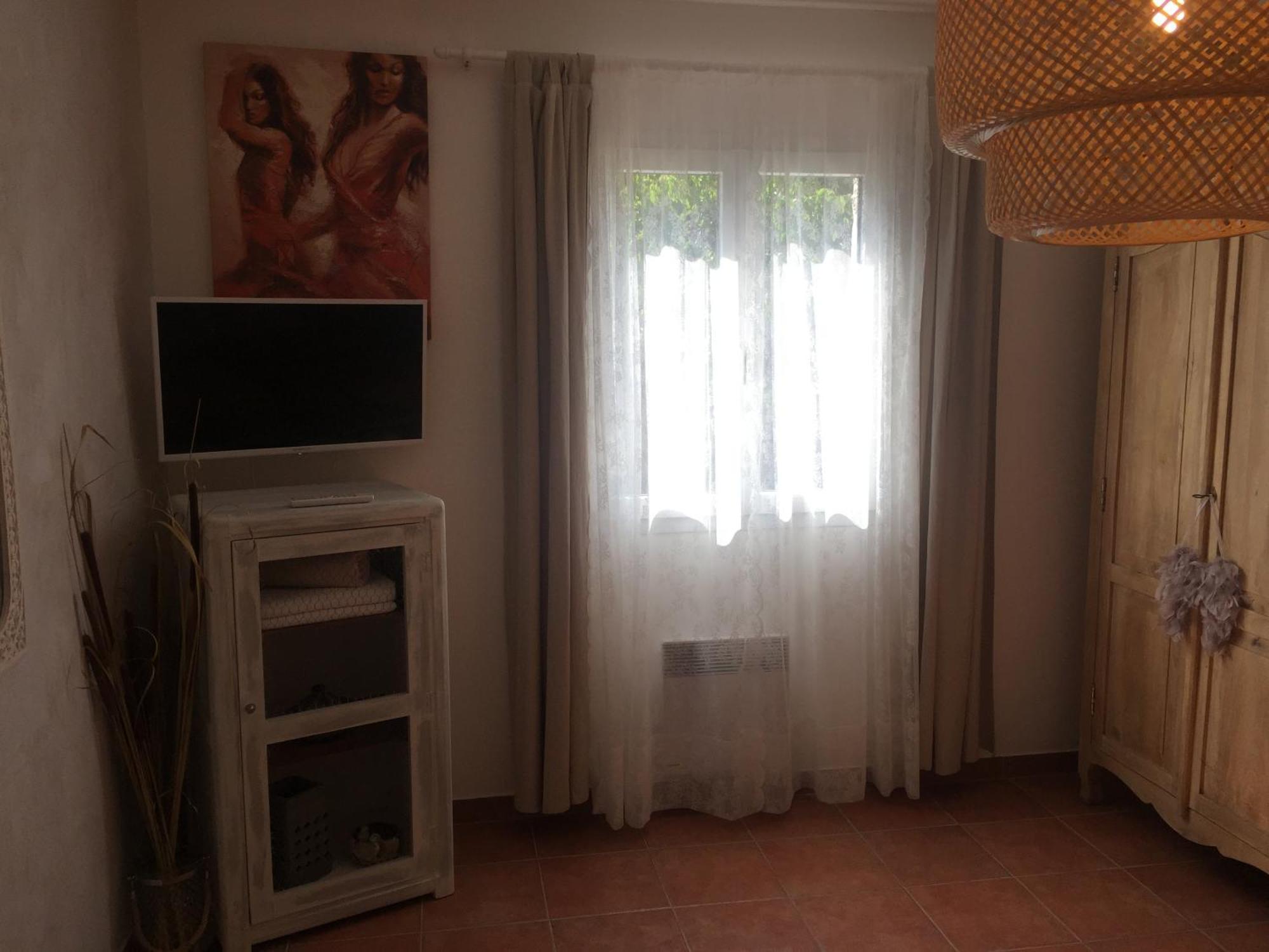 Mazet Provencal Hotel Saint-Gilles  Buitenkant foto